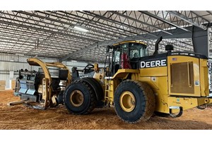 2016 John Deere 744K  Wheel Loader